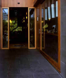 Foto 5 - Hall.jpg (293650 bytes)